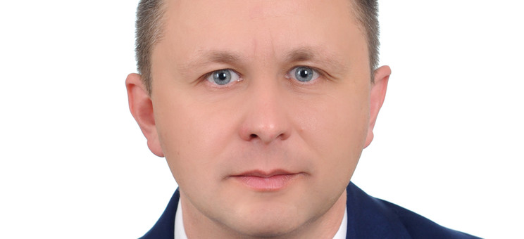 Zdjęcie portretowe dr. inż. Rafała Chorzępy.